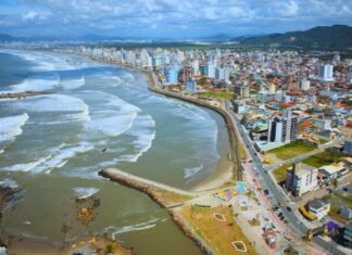 Navegantes abre a semana com 581 vagas de emprego em diferentes áreas