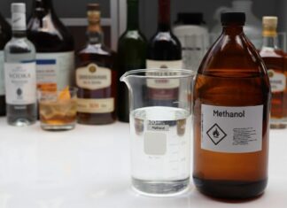 Procon/SC orienta consumidores e fornecedores sobre bebidas adulteradas por metanol