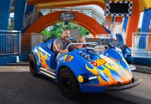 Beto Carrero World inaugura atração “Hot Wheels Turbo Drive” em grande estilo no Dia das Crianças