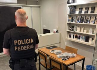 PF deflagra operação de combate à importação ilegal de aparelhos de telefone celular em Santa Catarina