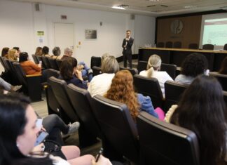 Roda de conversa reforça atuação integrada no acolhimento familiar em Santa Catarina