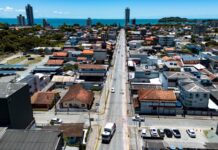 Desfile Parada Encantada Penha celebra início da Temporada de Verão