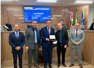 Deputado Naatz recebe título de Cidadão Honorário de Balneário Piçarras