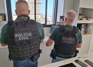 GAECO cumpre mandado de busca e apreensão em Balneário Piçarras em apoio ao GAECO do MPMS