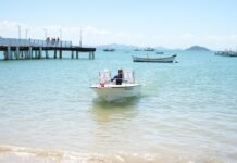Prefeitura de Penha inicia fiscalização que proíbe acesso de terceiros a embarcações de pesca artesanal