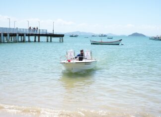 Prefeitura de Penha inicia fiscalização que proíbe acesso de terceiros a embarcações de pesca artesanal