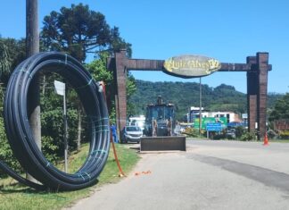 Casan interliga 12 km de nova Adutora em Luiz Alves e reforça abastecimento