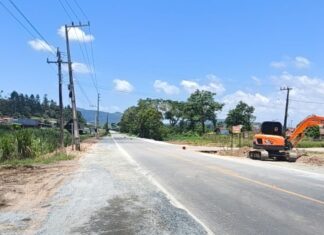 Governo do Estado inicia implantação de quatro trevos alemães na SC-413, em Luiz Alves