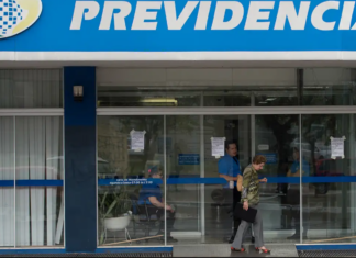 INSS retoma atendimento presencial em agências do país