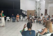 Fundação de Cultura de Balneário Piçarras reúne instrutores para alinhar oficinas artísticas e culturais de 2026