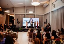 Empreendedoras catarinenses podem concorrer ao Troféu Destaque Elas por Elas 2026
