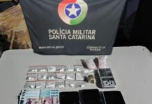 Polícia Militar prende dois por tráfico de drogas no bairro Nossa Senhora de Fátima, em Penha