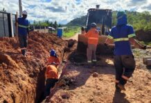 Obra da CASAN de esgotamento sanitário avança em Barra Velha