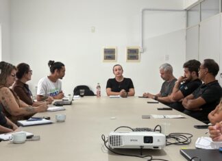 Prefeitura realiza reunião técnica para definir encaminhamentos às famílias atingidas por incêndio no bairro Itacolomi