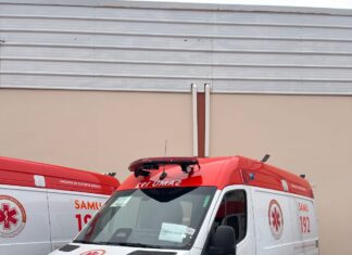 Barra Velha recebe ambulância para base do SAMU
