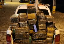 Quase uma tonelada de maconha é apreendida após perseguição no Meio-Oeste catarinense