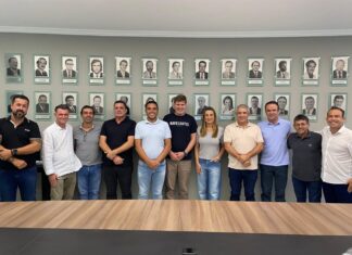 Assembleia da AMFRI marca transição administrativa no município de Navegantes