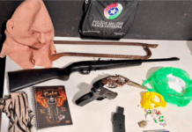 Foragido por homicídio é preso com drogas e armas em área de mata em Barra Velha