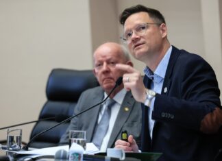 Governo apresenta resultados fiscais de 2025 em audiência pública na Alesc
