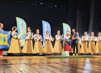 Balneário Piçarras se destaca no JASTI 2026 com primeiro lugar na dança popular