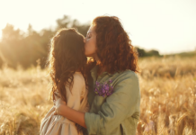 ARTIGO | Mãe: anfitriã do amor