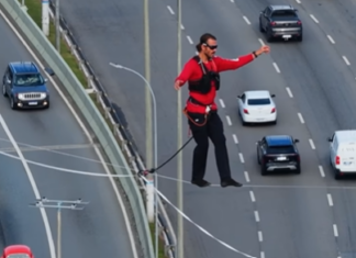 Ponte Hercílio Luz: Rafael Bridi conquista recorde de maior highline urbano da América Latina em Florianópolis