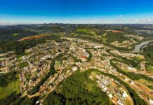 IPS Brasil 2026: veja quais são os 100 melhores municípios para se viver em SC