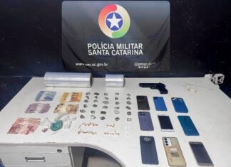Homem é preso por tráfico de drogas, falsa identidade e posse de simulacro em Navegantes