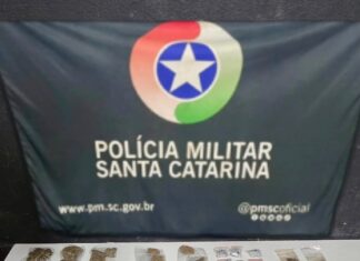 Mulher é presa por tráfico de drogas em Navegantes