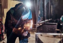 Abertas as inscrições para o curso gratuito de soldador industrial na Arxo