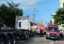 Caminhoneiro morre após ser atropelado pelo próprio veículo durante manutenção em Navegantes