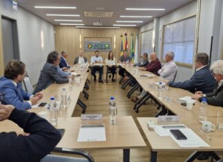Mobilização liderada pela ACII reúne governo, autoridades e setor produtivo em defesa do Complexo Portuário de Itajaí