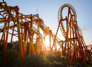 Beto Carrero World investe R$ 24 milhões na modernização da FireWhip