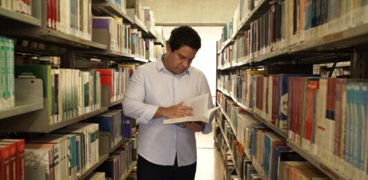 Governo de SC lança edital de inscrições do programa Universidade Gratuita para o segundo semestre de 2026