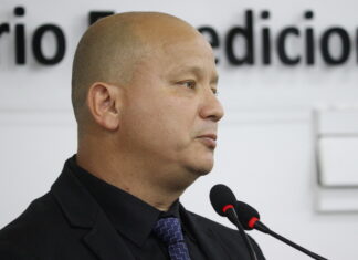 Vereadores aprovam relatório da CPP e cassam mandato de Luciano de Jesus (PP)