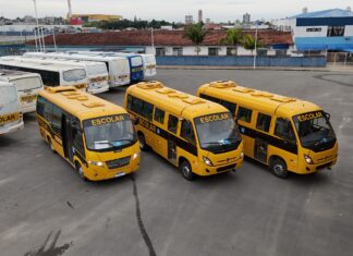Barra Velha adquire dois novos ônibus escolares rurais para reforçar transporte de estudantes