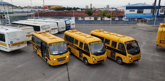 Barra Velha adquire dois novos ônibus escolares rurais para reforçar transporte de estudantes