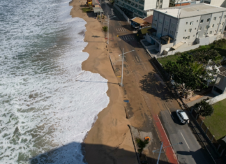 Maré alta pode provocar alagamentos costeiros e avanço do mar no litoral de Santa Catarina até sábado