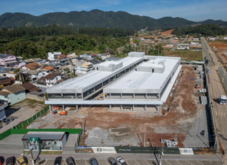 Ilhota vai ganhar outlet com investimento de R$ 30 milhões e previsão de inauguração em outubro