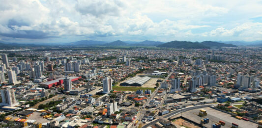 Itajaí lança plataforma gratuita que reúne informações urbanísticas e permite consultar dados de qualquer lote da cidade