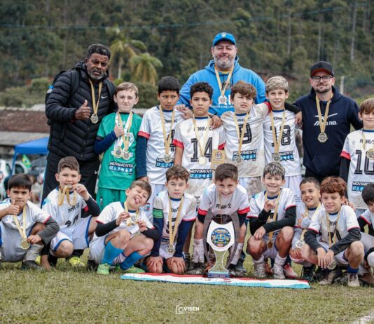 Penha Beira Mar/FME é campeã em torneio de base em Ilhota