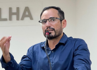 Peterson da Saúde renuncia ao mandato de vereador em Barra Velha; Maurício Simas será convocado