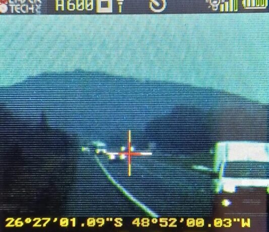 Picape é flagrada a quase 200km/h na BR-280