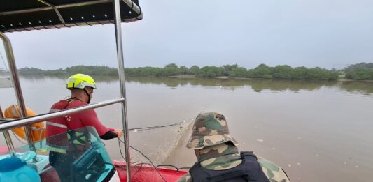 Operação conjunta apreende redes de pesca irregulares na Laguna de Barra Velha