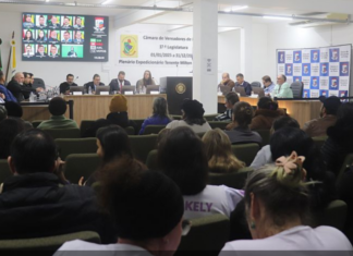 Câmara de Penha aprova proposições voltadas ao turismo de aventura, à inclusão e à proteção animal