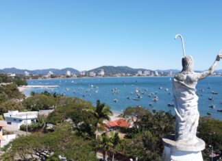 Penha publica edital para comércio ambulante e eventual na temporada de verão 2026/2027