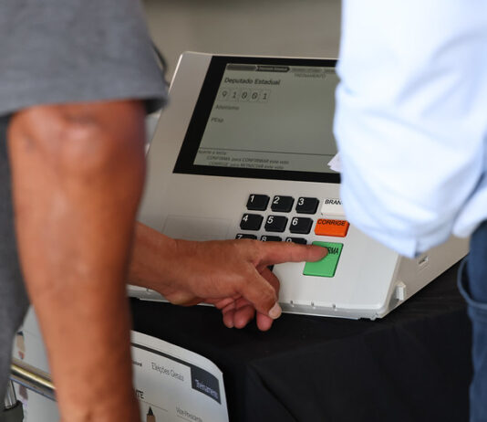 Eleição mobiliza 83.614 eleitores em Balneário Piçarras, Barra Velha, Penha e São João do Itaperiú