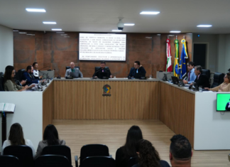 37ª sessão da Câmara de Piçarras tem LDO aprovada e convocação do secretário de Saúde