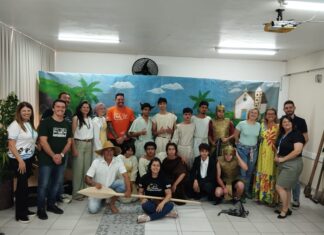 Escola Manoel Henrique de Assis apresenta “A História que o Tempo Não Apagou” no 4º Encontro de Turismo