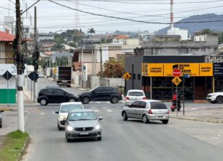 Indicação da Câmara Mirim para instalação de semáforo segue para o Executivo